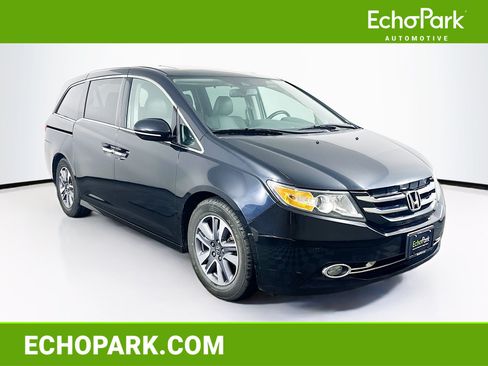 Used 2016 Honda Odyssey Touring image 1