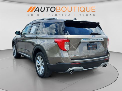 Used 2021 Ford Explorer Limited w/ Equipment Group 301A AWD/4WD image 3