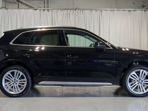 Used 2018 Audi Q5 2.0T Premium Plus w/ Premium Plus Package AWD/4WD image 11