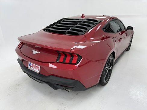 Used 2024 Ford Mustang Coupe image 40
