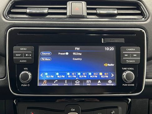 Used 2018 Nissan Leaf SL w/ SL Technology Package FWD image 25