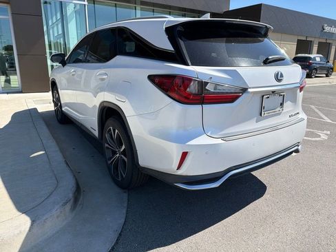 Used 2020 Lexus RX 450hL AWD w/ Premium Package image 9