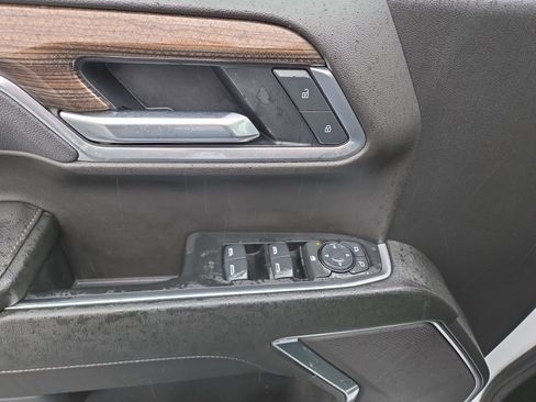 Certified 2025 Chevrolet Silverado 1500 LT image 16