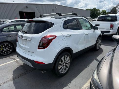 Used 2020 Buick Encore Preferred FWD image 3