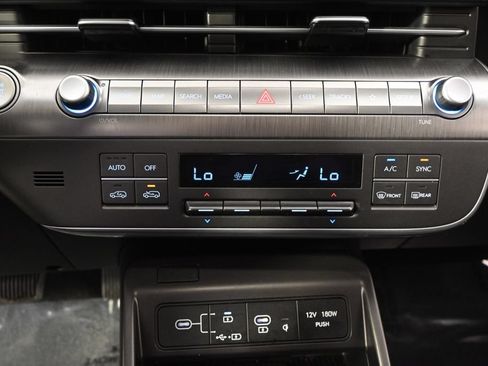 Used 2024 Hyundai Kona SEL w/ Convenience Package AWD/4WD image 31