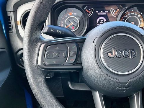 Used 2024 Jeep Wrangler Sport AWD/4WD image 24