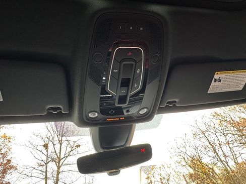 Used 2018 Audi S4 Premium Plus w/ Navigation Package image 29