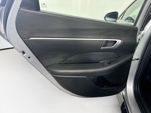 Used 2025 Hyundai Sonata SEL FWD image 26