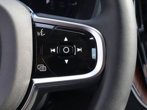 New 2024 Volvo XC60 T8 Ultimate w/ Protection Package Premier image 9