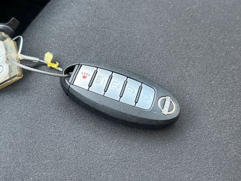 Used 2025 Nissan Altima 2.5 SV image 22