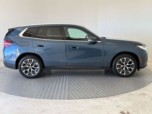 New 2026 BMW X3 xDrive30 w/ Premium Package AWD/4WD image 8