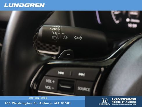 Used 2025 Honda Civic Sport image 19