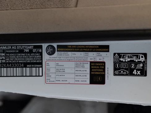 Used 2019 Mercedes-Benz S 560 4MATIC Sedan image 53