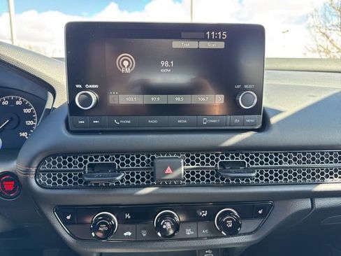Used 2025 Honda HR-V Sport image 31