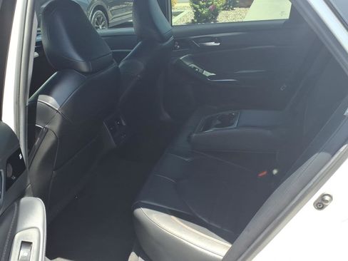 Used 2021 Toyota Avalon XSE w/ Carpet Mat Package (TMS) FWD image 10