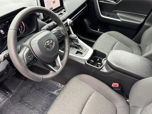 Certified 2024 Toyota RAV4 XLE w/ Convenience Package image 9