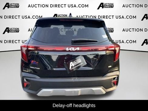 Used 2024 Kia Seltos LX AWD/4WD image 5