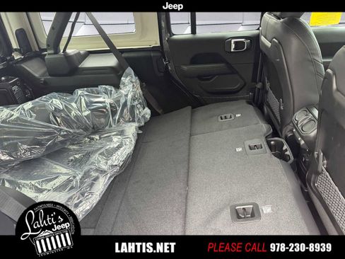 New 2026 Jeep Wrangler Unlimited Sahara image 12