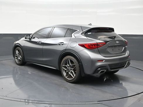 Used 2019 INFINITI QX30 Sport w/ Cargo Package FWD image 3