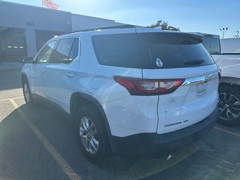 Used 2020 Chevrolet Traverse LT AWD/4WD image 3