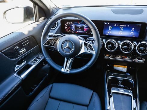 New 2026 Mercedes-Benz GLA 250 image 14