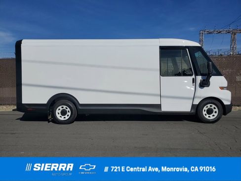 New 2025 Chevrolet Brightdrop 600 w/ Battery Pack, Max Range image 1