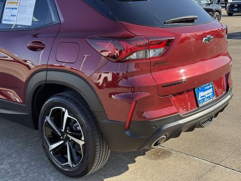 Used 2023 Chevrolet TrailBlazer RS w/ Convenience Package image 15