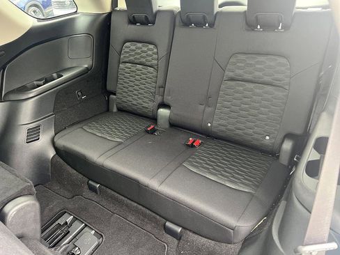 Certified 2022 Nissan Pathfinder SV image 21