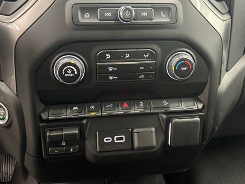New 2026 Chevrolet Silverado 1500 Custom Trail Boss w/ LPO, Dark Essentials Package AWD/4WD image 29