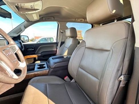 Used 2015 GMC Sierra 1500 SLT w/ SLT Crew Cab Value Package image 22