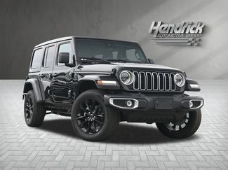 Used 2025 Jeep Wrangler Unlimited Sahara w/ Safety Group AWD/4WD video 2