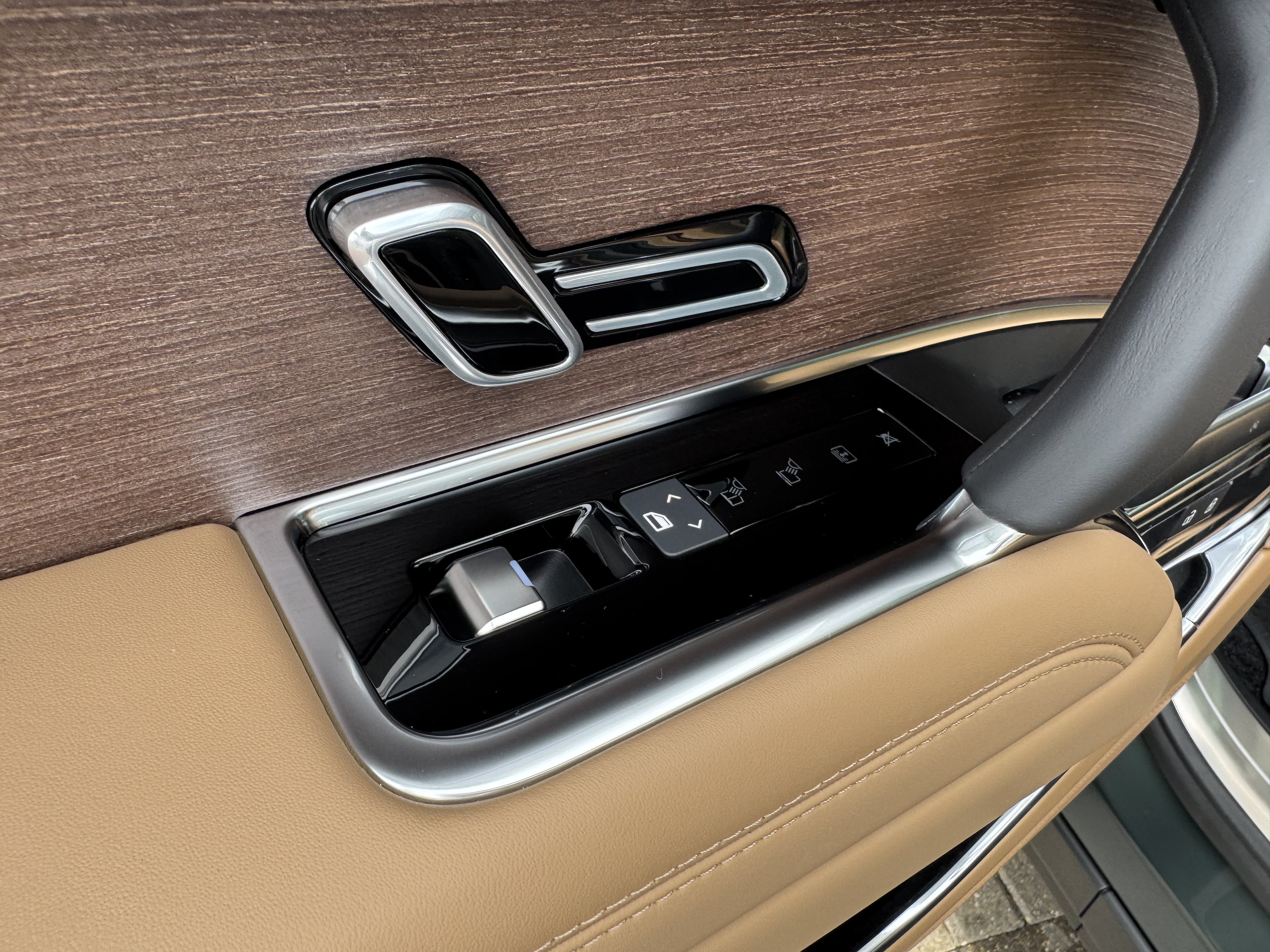 New 2027 Land Rover Range Rover SE AWD/4WD image 29