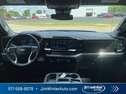 Used 2023 Chevrolet Silverado 1500 LT AWD/4WD image 17