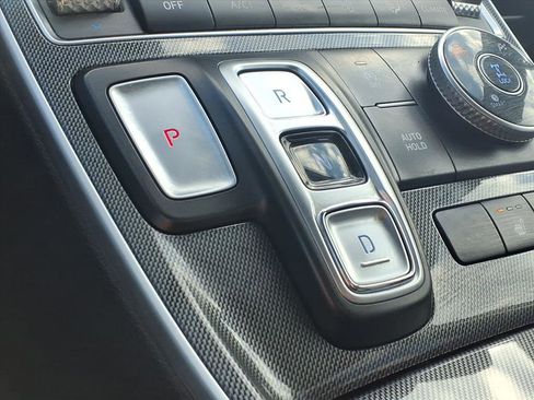 Used 2023 Hyundai Santa Fe SEL image 16