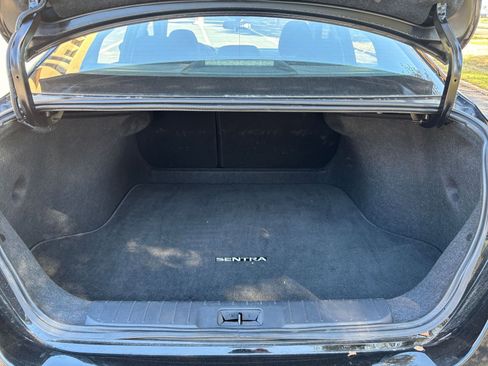Used 2025 Nissan Sentra SV image 26