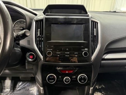Used 2020 Subaru Forester Premium AWD/4WD image 13