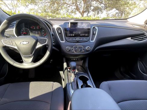 Certified 2022 Chevrolet Malibu RS image 14