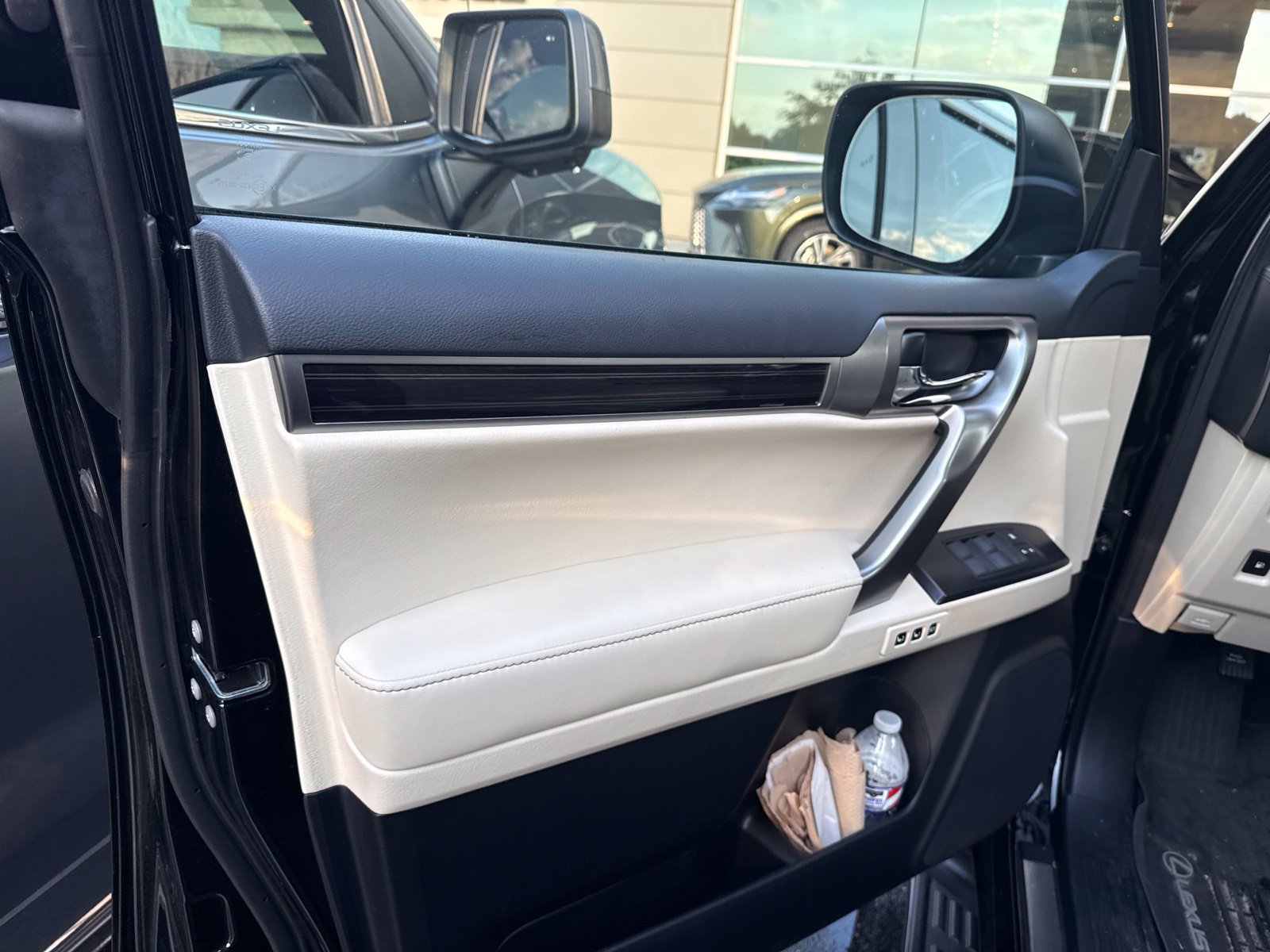 Used 2023 Lexus GX 460 Premium AWD/4WD image 8