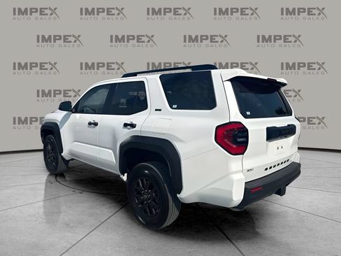 Used 2026 Toyota 4Runner SR5 RWD image 3