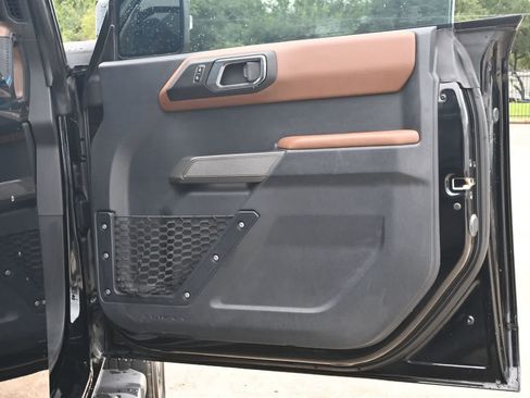 Used 2021 Ford Bronco Outer Banks AWD/4WD image 24