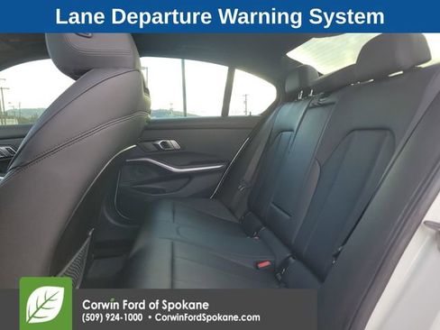 Used 2021 BMW 330i xDrive Sedan w/ M Sport Package image 11