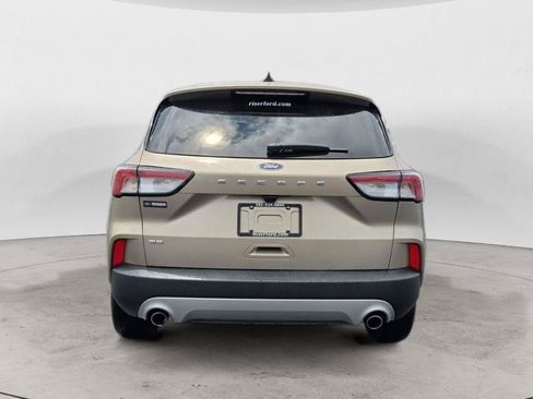 Certified 2021 Ford Escape SE w/ Convenience Package FWD image 4