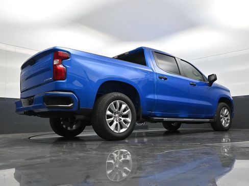 Used 2025 Chevrolet Silverado 1500 Custom RWD image 24