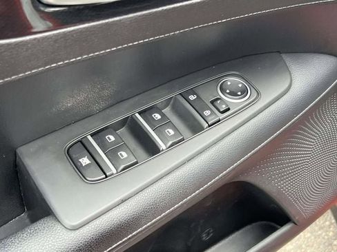 Used 2023 Kia Forte GT-Line w/ GT-Line Premium Package image 32