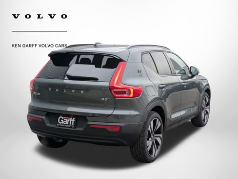 New 2026 Volvo XC40 B5 Ultra w/ Climate Package image 3