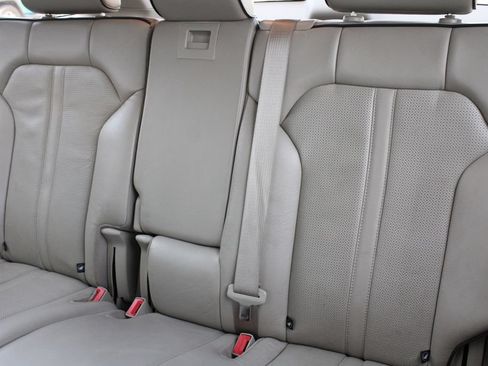 Used 2012 Lincoln MKX AWD image 23