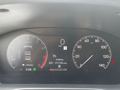 Used 2025 Honda HR-V Sport image 37