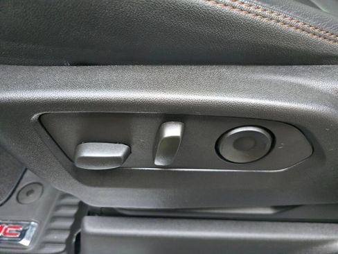 Used 2022 GMC Sierra 1500 AT4 w/ AT4 Premium Package image 34