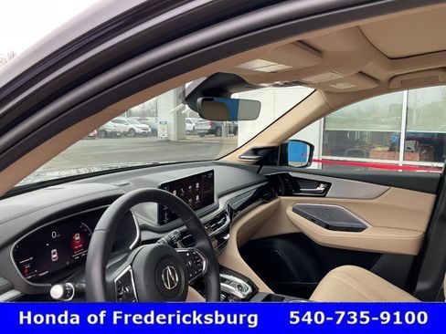 Used 2025 Acura MDX w/Technology Package image 33
