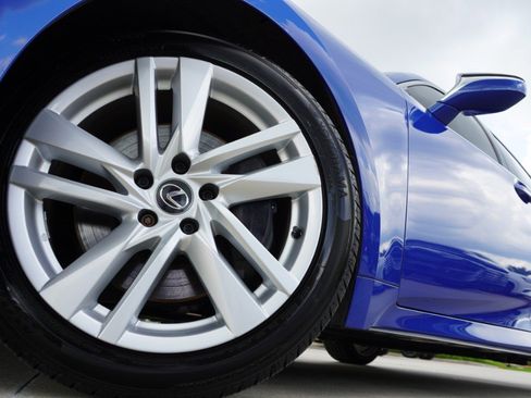 Certified 2024 Lexus IS 300 w/ Comfort Package RWD image 11